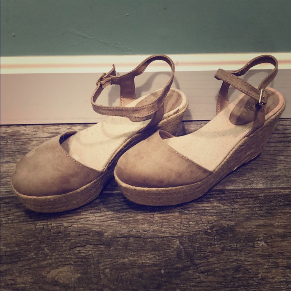 Bamboo size 8 shoes